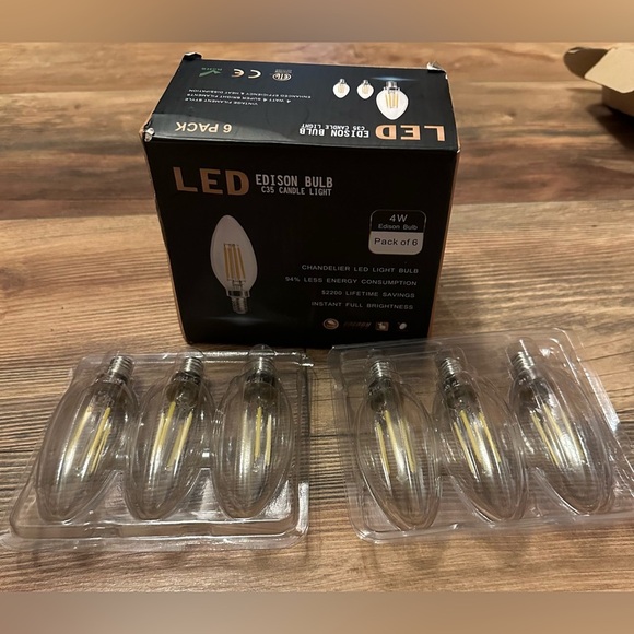 Chandelier LED Edison Bulb 6 Pack 4W 5000K Dimmable Open Box - Picture 1 of 3